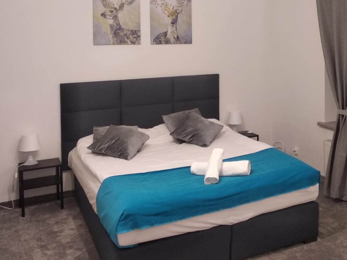 Ferienwohnung Harmonica Premium Neu Sandez Exterior foto