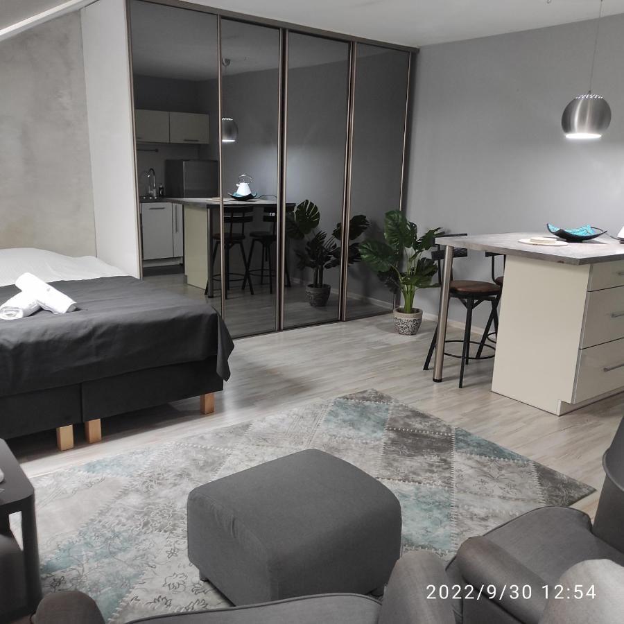 Ferienwohnung Harmonica Premium Neu Sandez Exterior foto