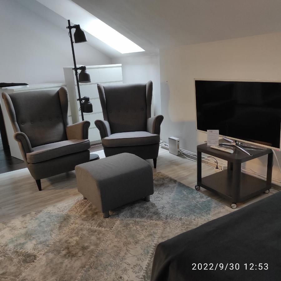 Ferienwohnung Harmonica Premium Neu Sandez Exterior foto