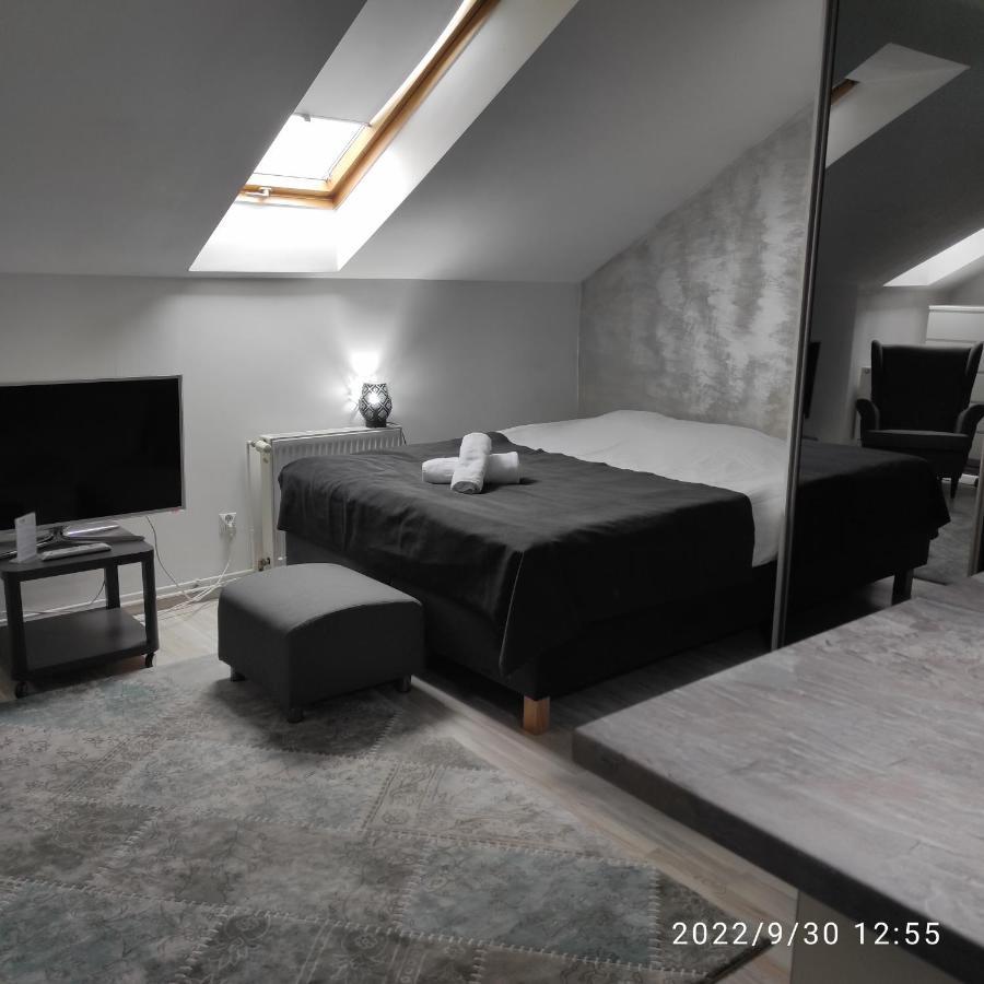 Ferienwohnung Harmonica Premium Neu Sandez Exterior foto