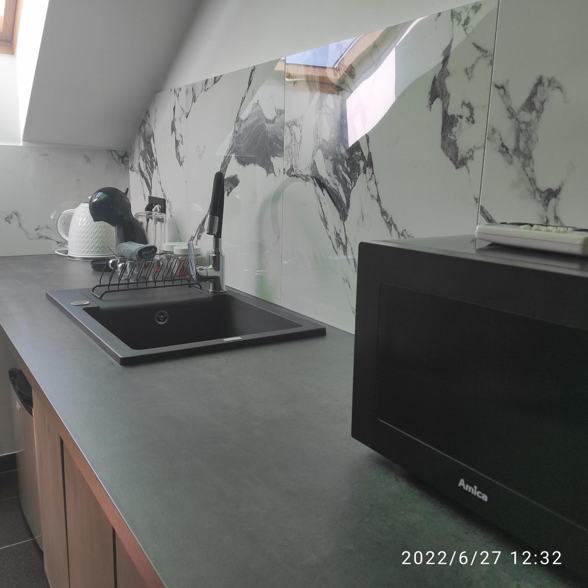 Ferienwohnung Harmonica Premium Neu Sandez Exterior foto